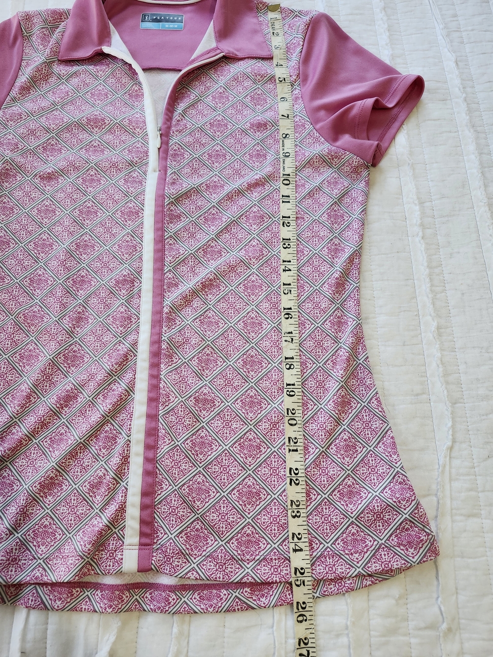 PGA TOUR Women's Golf Polo M Pink White Geometric Floral 1/2 Zip Performance Top - Picture 6 of 7